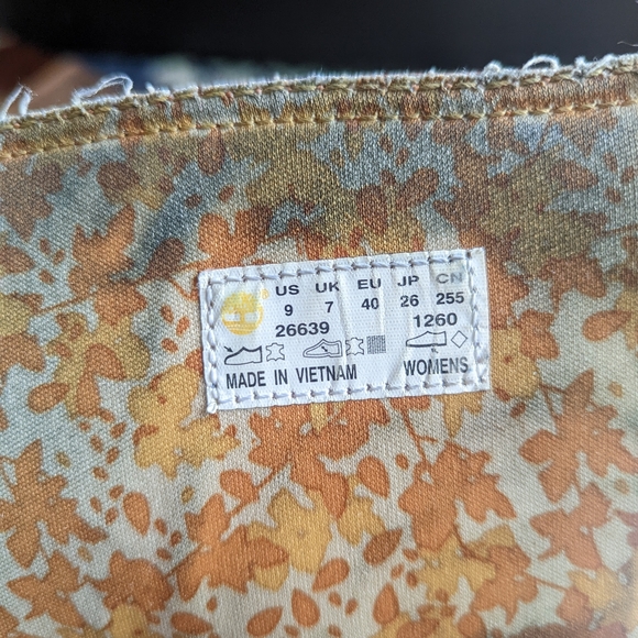 Timberland Riding Boots - Picture 2 of 6